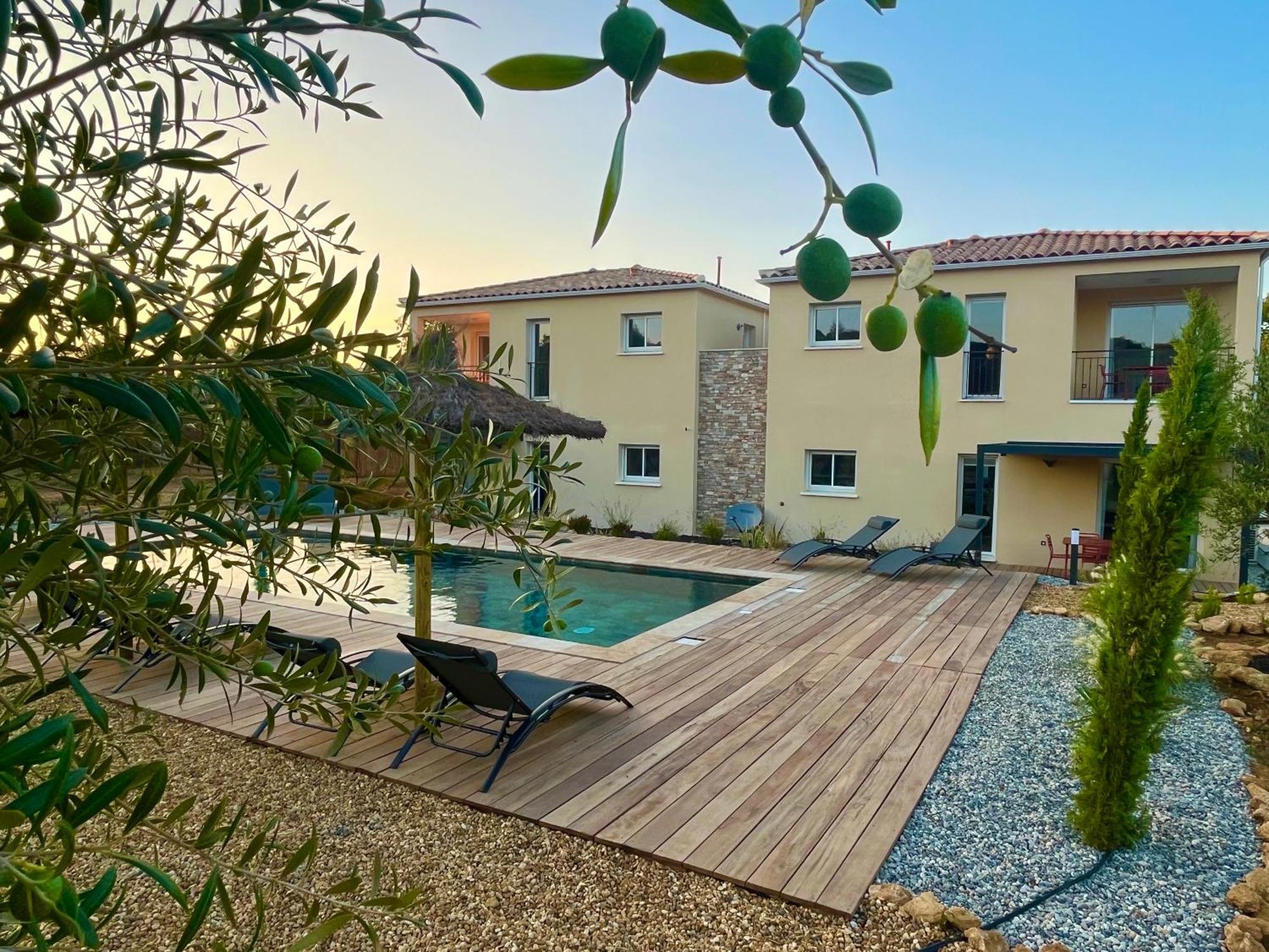 Le Clos De L'oliveraie - De Charme Avec Piscine Proche D'uzes * Sagriès